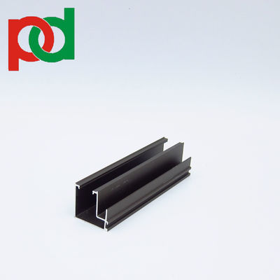 ভালো দাম T5 টেম্পার অ্যালুমিনিয়াম এক্সট্রুশন প্রোফাইল প্রতিটি রঙের কাঠের দানা স্লাইডিং উইন্ডোজের জন্য অনলাইন